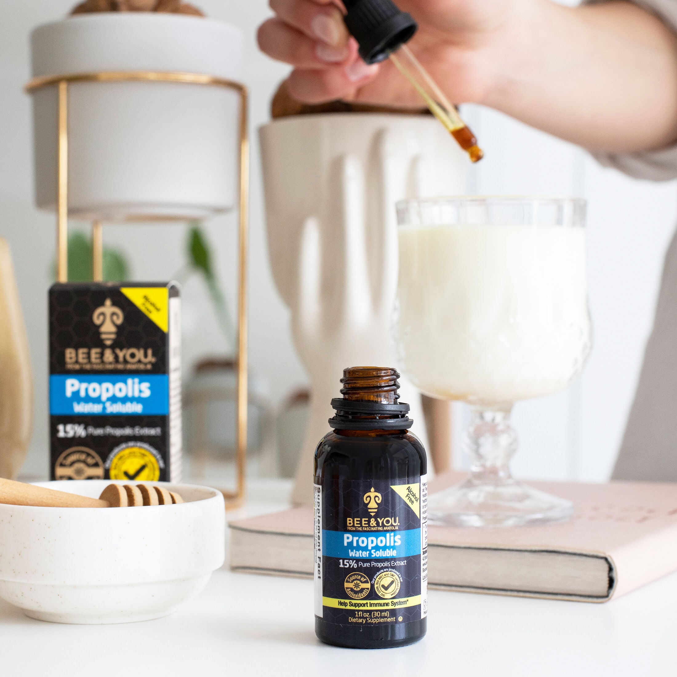 Propolis Water Soluble: 15% Pure Propolis Extract - 1 oz. (40 Servings)