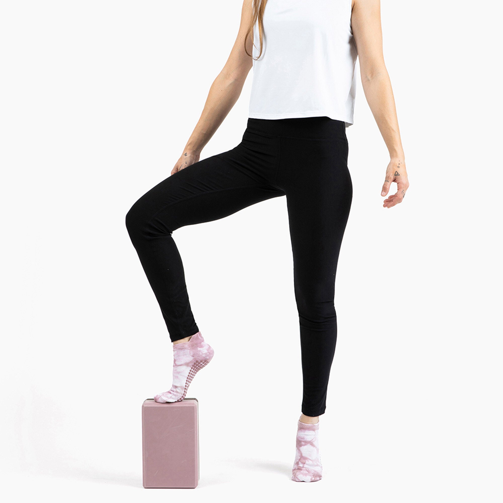 Studio Socks Rose - Small - 2 Pack Rose | GNC