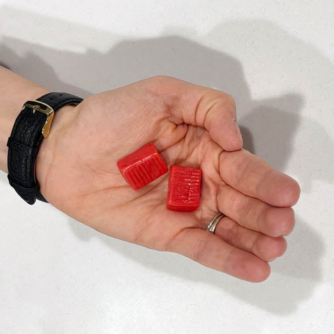 Mary Milstead Magnesium_GNC_Chews_inHand1